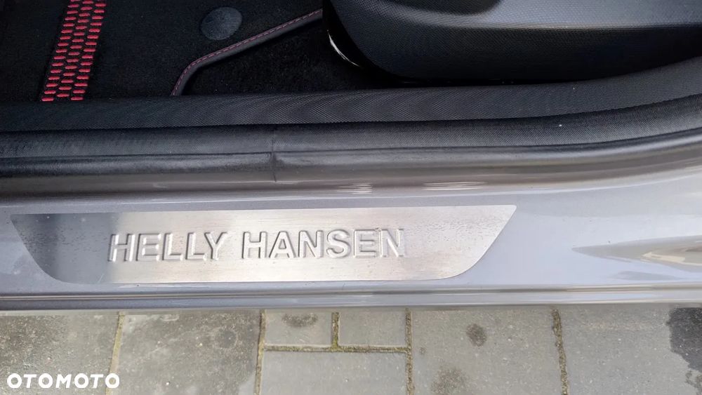 Renault Captur 1.2 TCe Helly Hansen EDC - 28