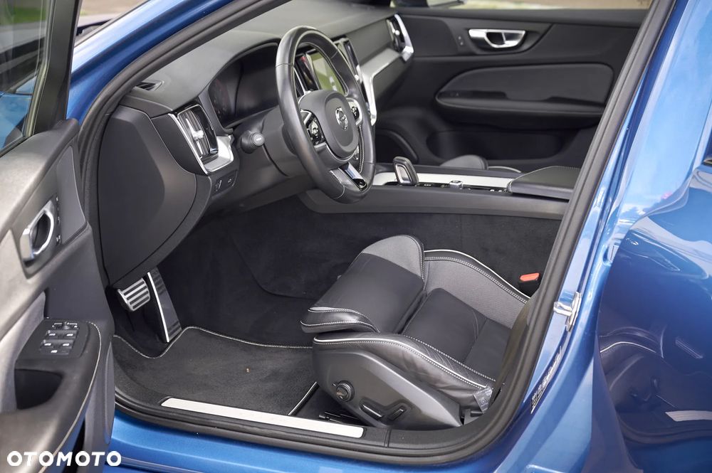 Volvo S60 - 25