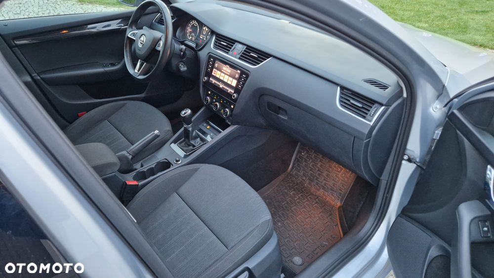 Skoda Octavia 1.6 TDI SCR Style - 14