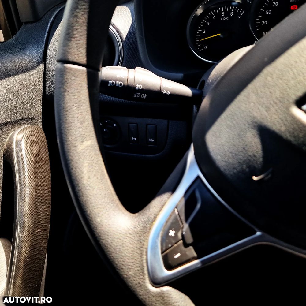 Dacia Sandero 1.5 dCI Prestige - 19