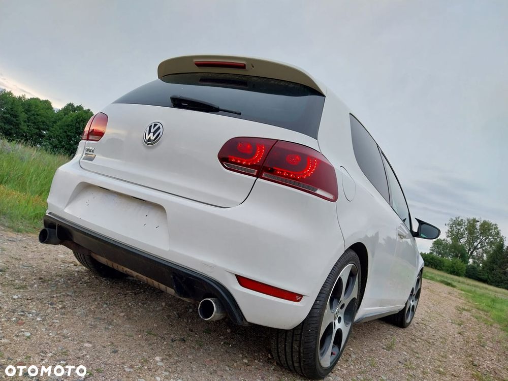 Volkswagen Golf 2.0 TSI GTI - 10