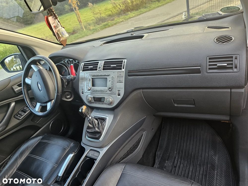 Ford Kuga 2.0 TDCi Titanium FWD - 10