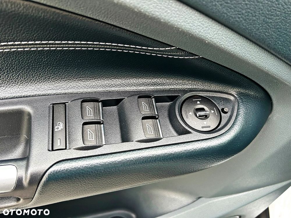 Ford C-MAX 2.0 TDCi Titanium - 28