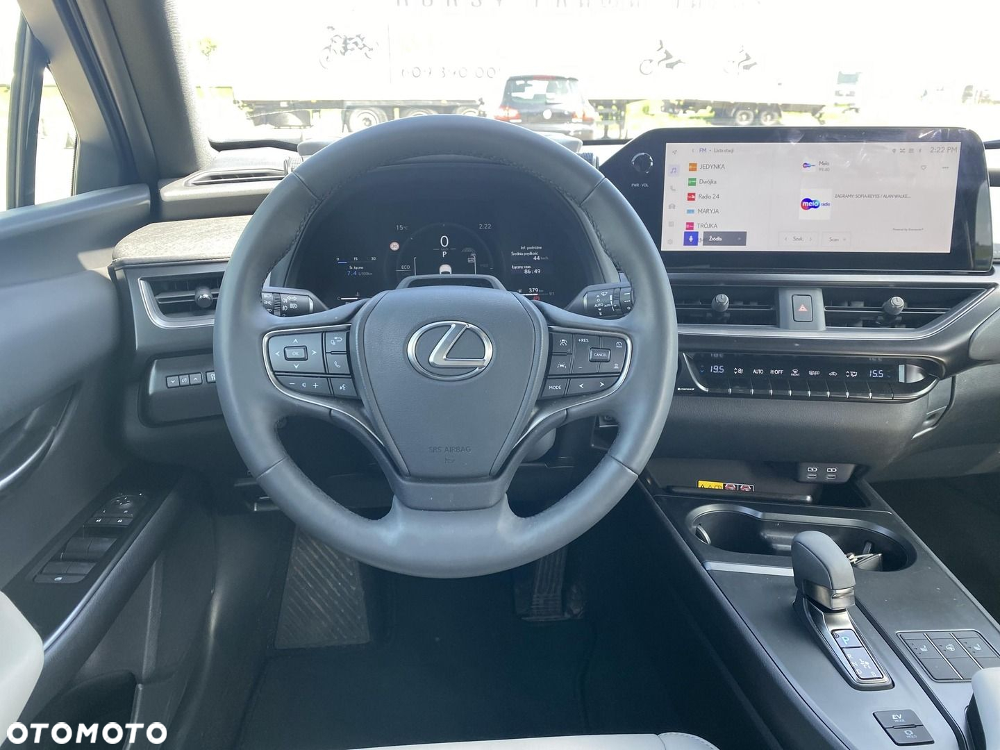Lexus UX - 18