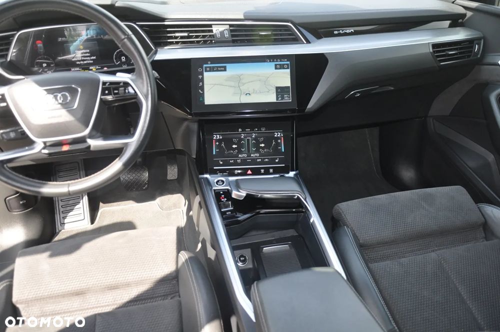 Audi e-tron 50 Quattro S Line - 21