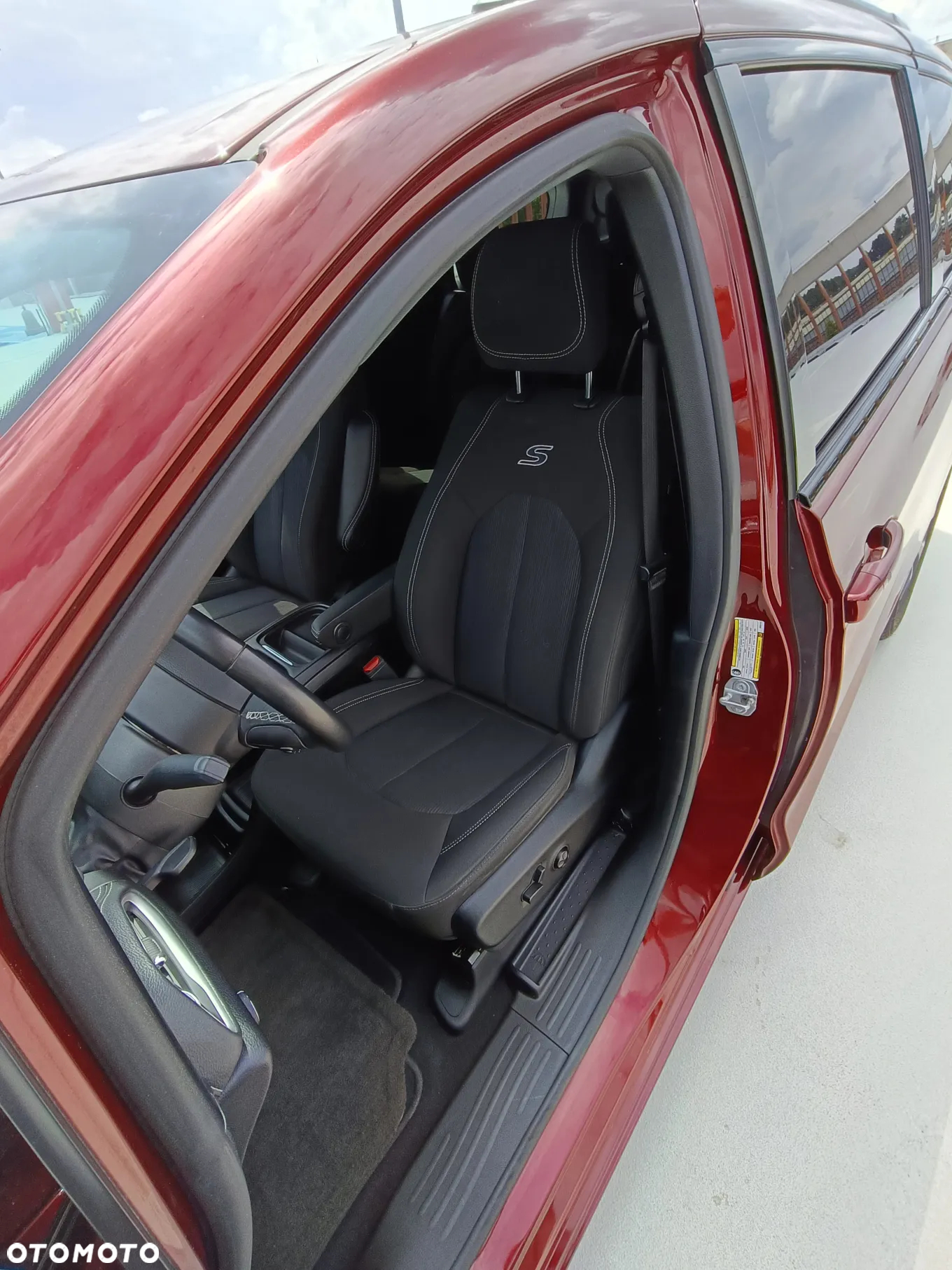 Chrysler Pacifica - 26