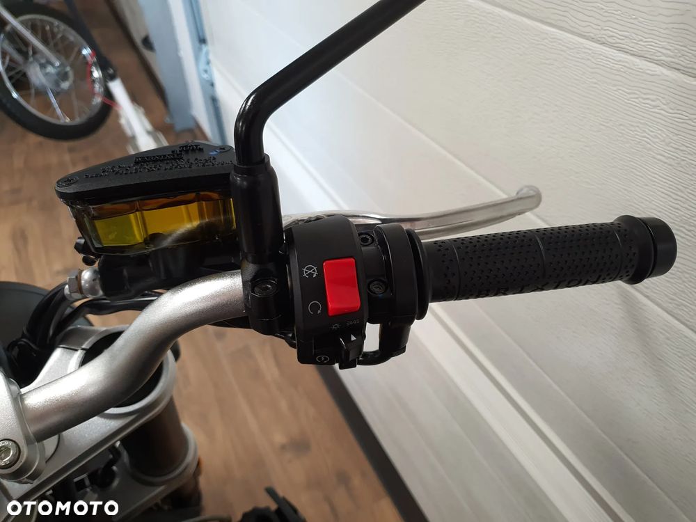 Brixton Crossfire - 26