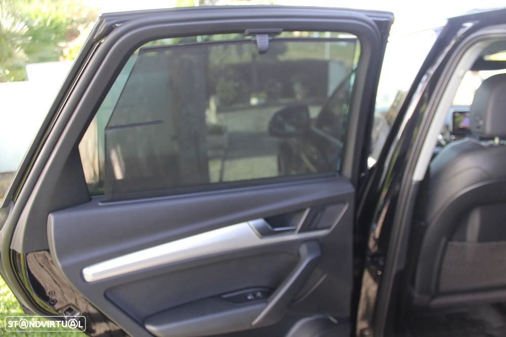 Audi Q5 2.0 TDI quattro Design S-tronic - 29