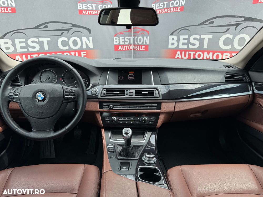 BMW Seria 5 518d Luxury Line - 11