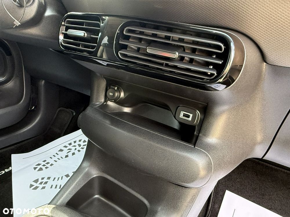 Citroën C4 Cactus - 32