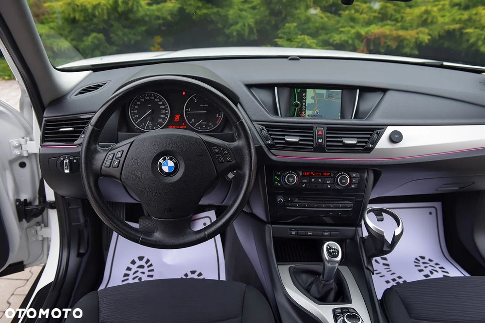 BMW X1 - 28
