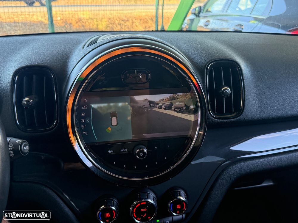 MINI Countryman Cooper D Untamed Edition Auto - 35