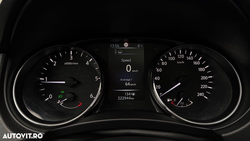 Nissan Qashqai 1.5 DCI N-Connecta - 19