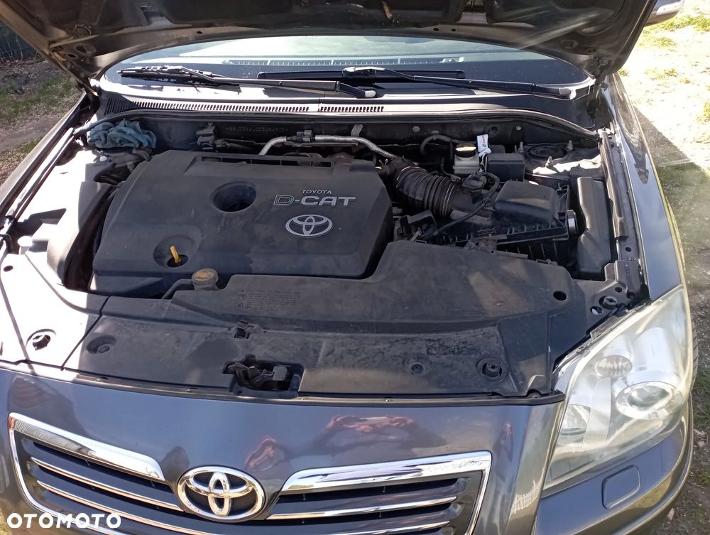 Toyota Avensis 2.2 D-4D Prestige - 7