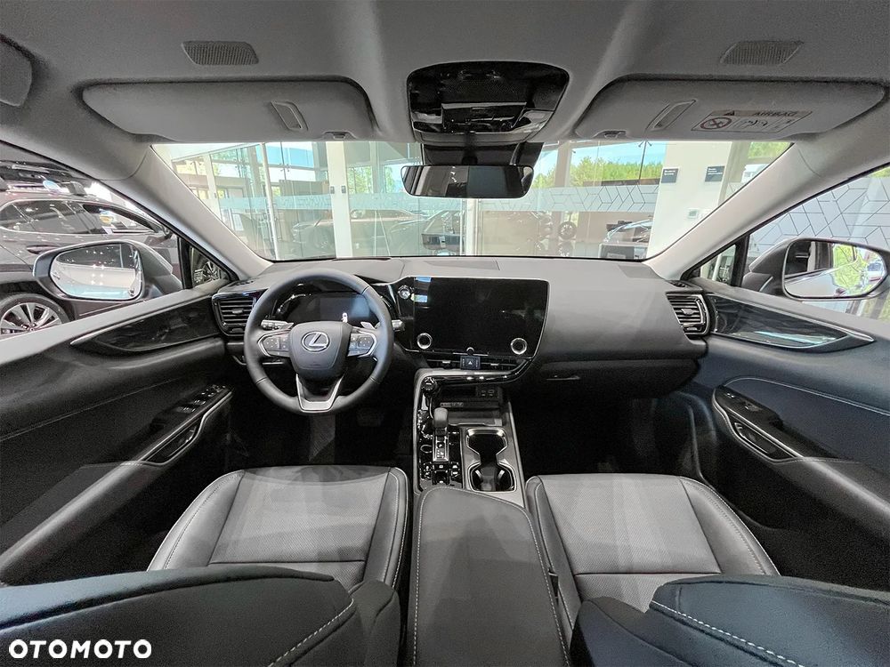 Lexus NX - 8