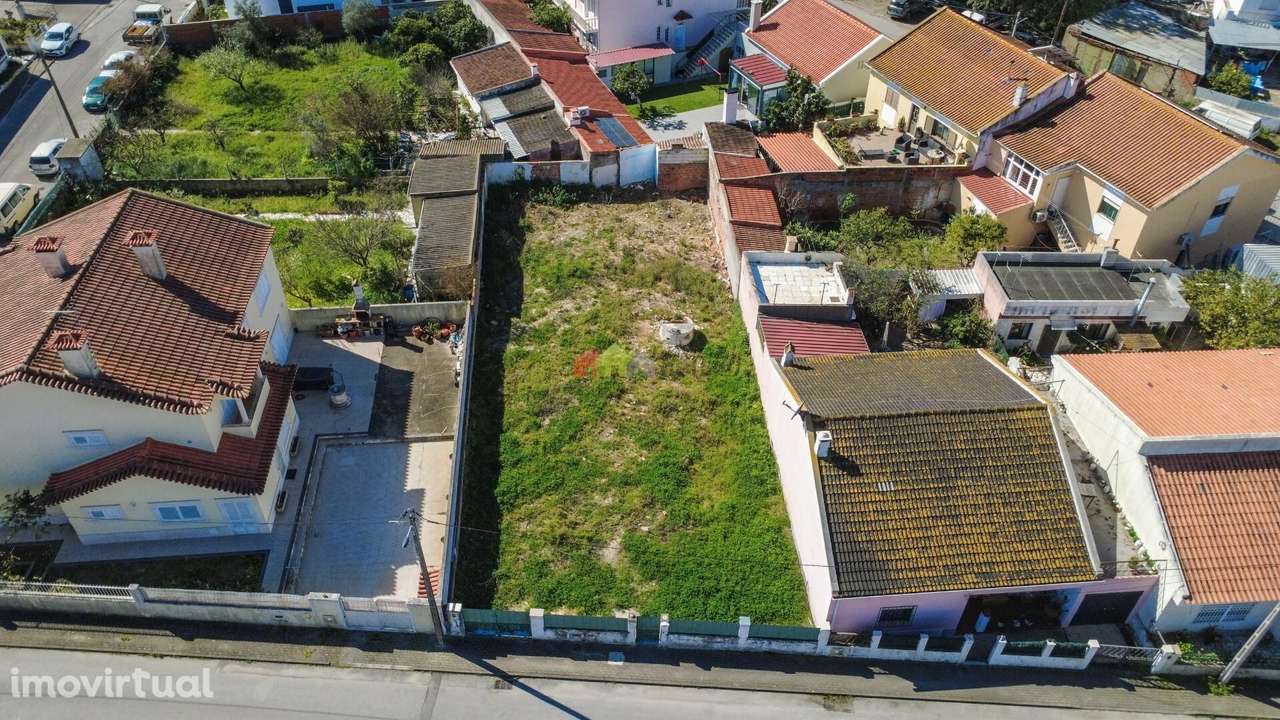 Terreno de  448m2 c/ projeto aprovado - Santo António da Charneca - Grande imagem: 2/18