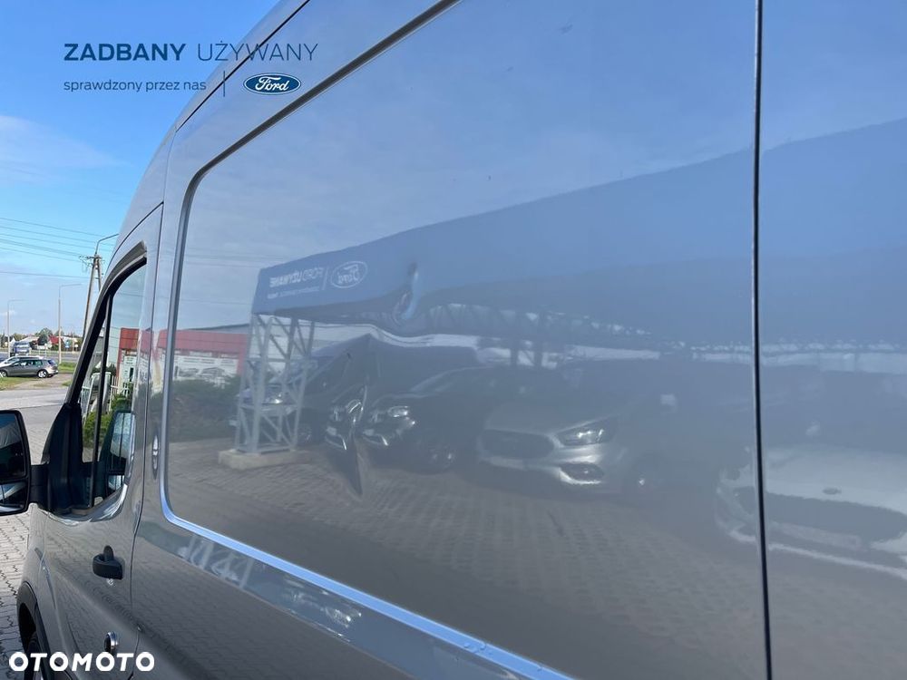 Ford Transit - 12