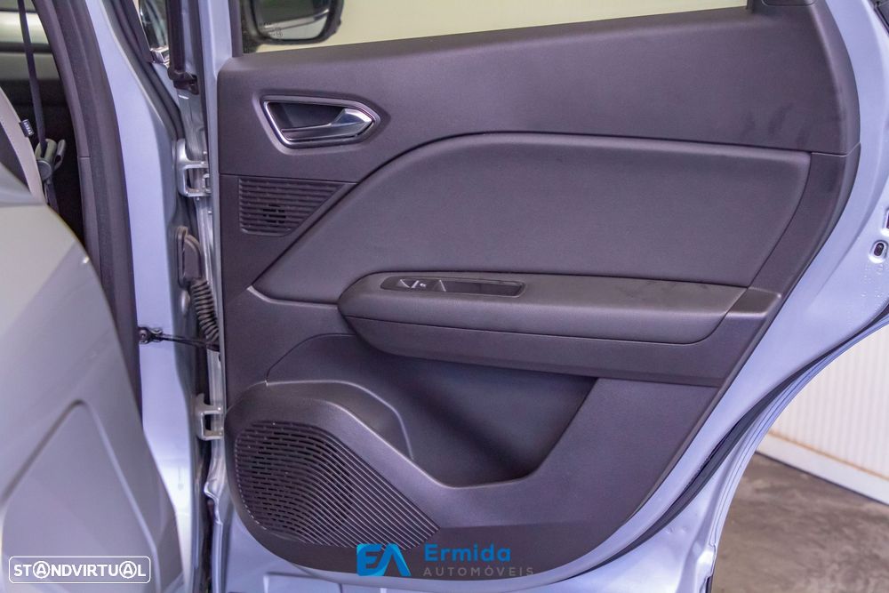 Renault Captur 1.0 TCe Exclusive - 34