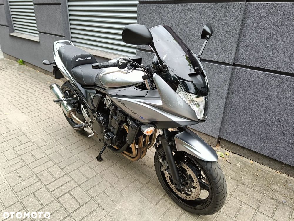 Suzuki Bandit - 14