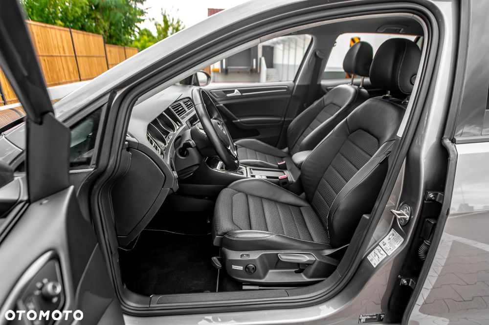 Volkswagen Golf 1.4 TSI BMT Highline - 21