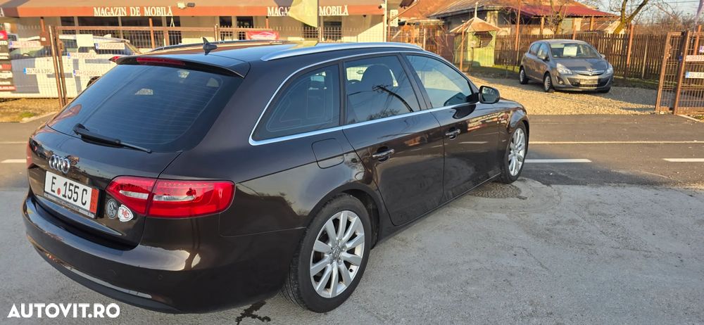 Audi A4 2.0 TDI DPF multitronic S line Sportpaket - 9