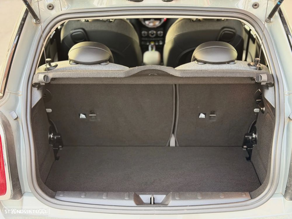 MINI 3 Portas Cooper SE Classic - 10