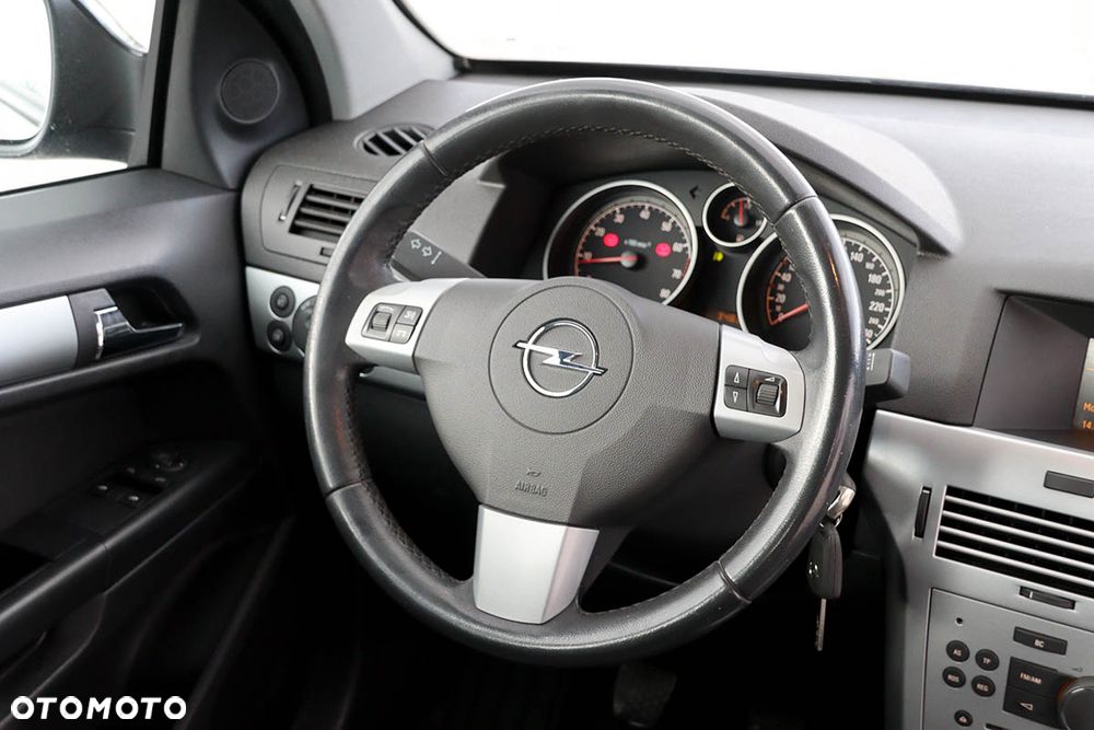 Opel Astra 1.6 ECOFLEX Start/Stop Innovation - 30