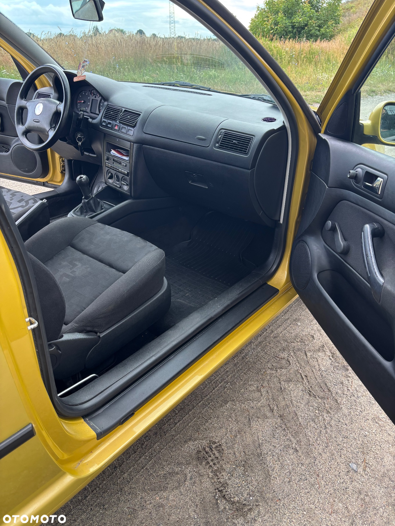 Volkswagen Golf - 13