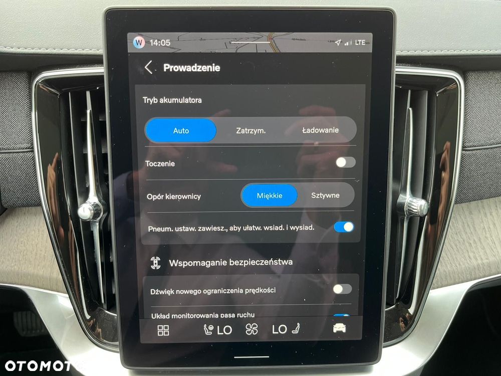 Volvo XC 90 - 30