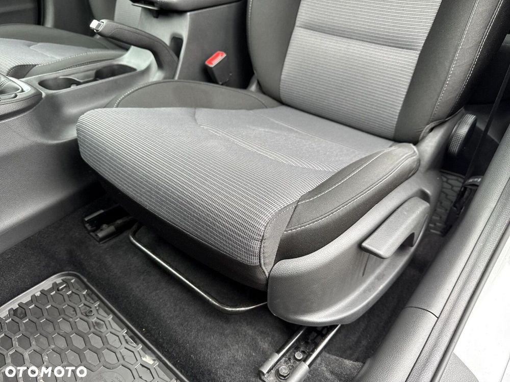 Hyundai i30 1.5 DPI Classic + - 13