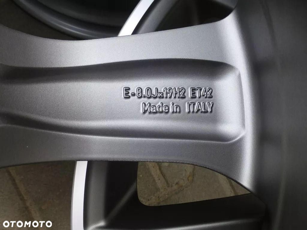 AUDI RS3 ORYGINALNE FELGI ROTOR 8/8,5 ET 42/46 X19 - 12