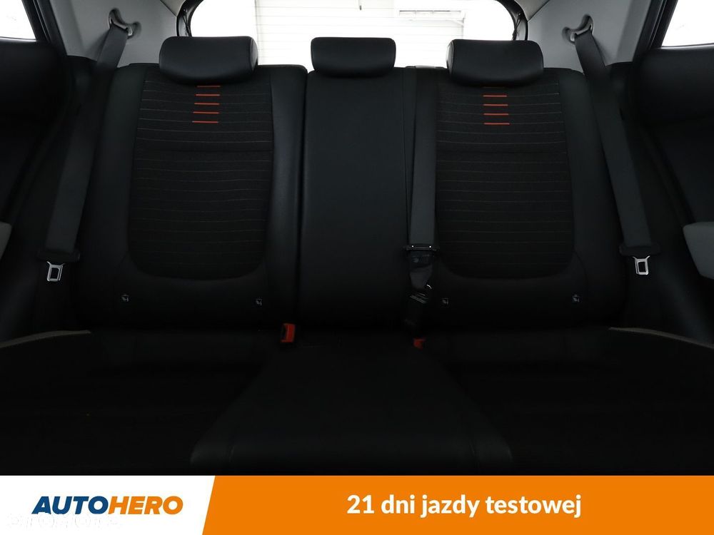 Kia Stonic - 15