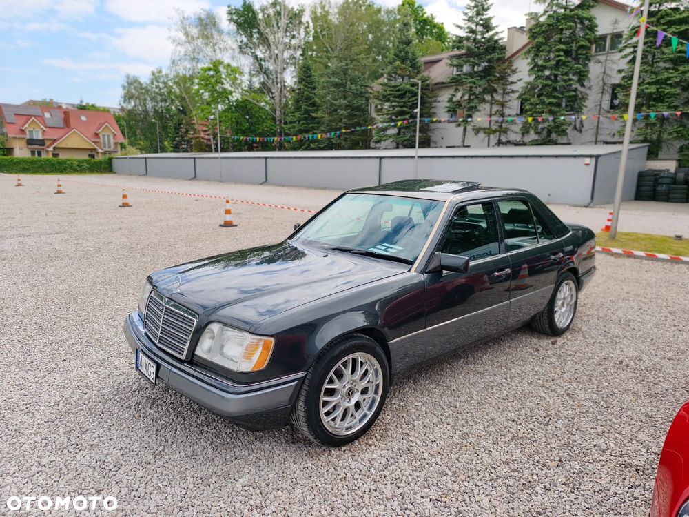 Mercedes-Benz Klasa E 320 Avantgarde - 14