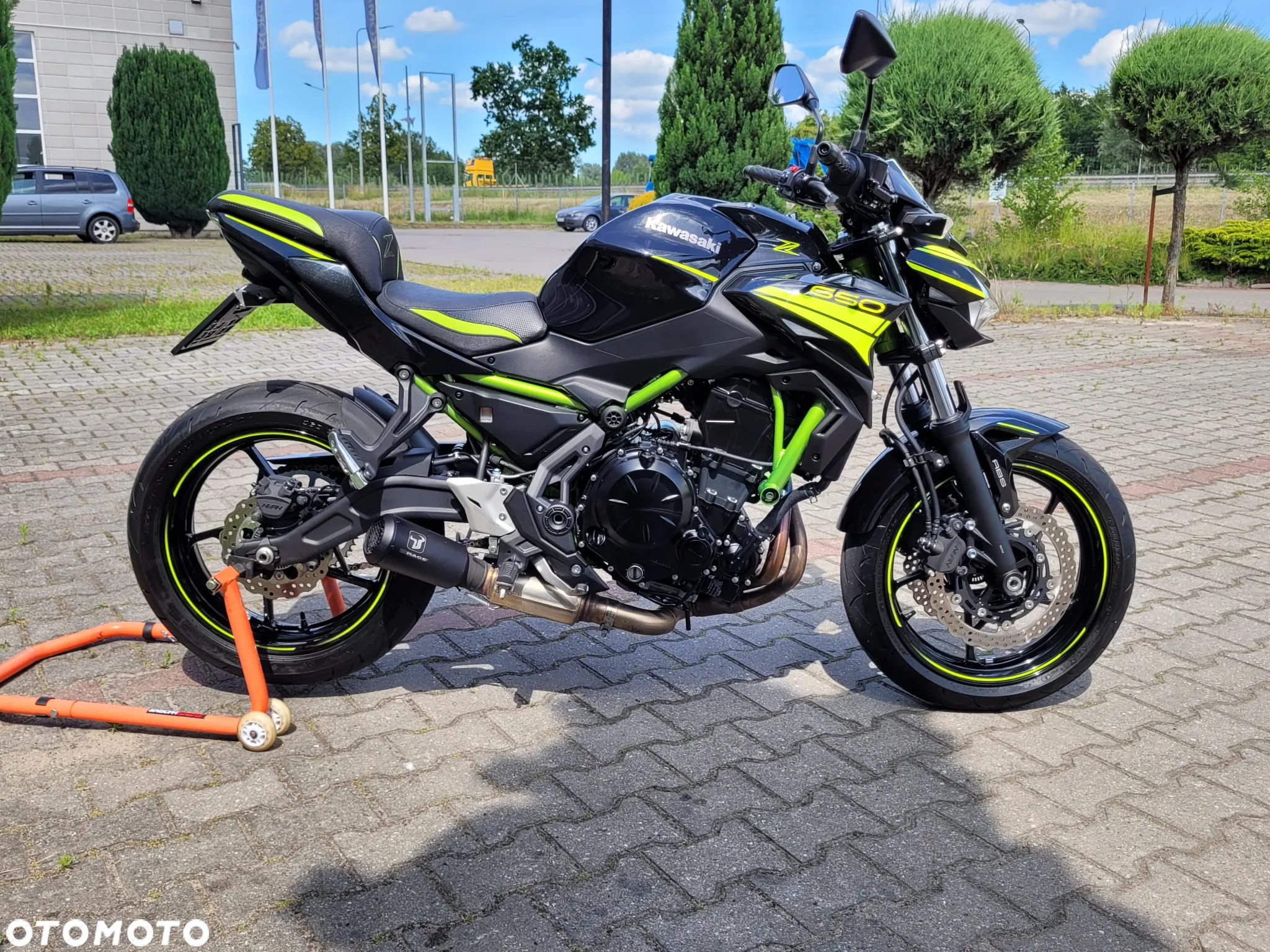 Kawasaki Z 650 - 9