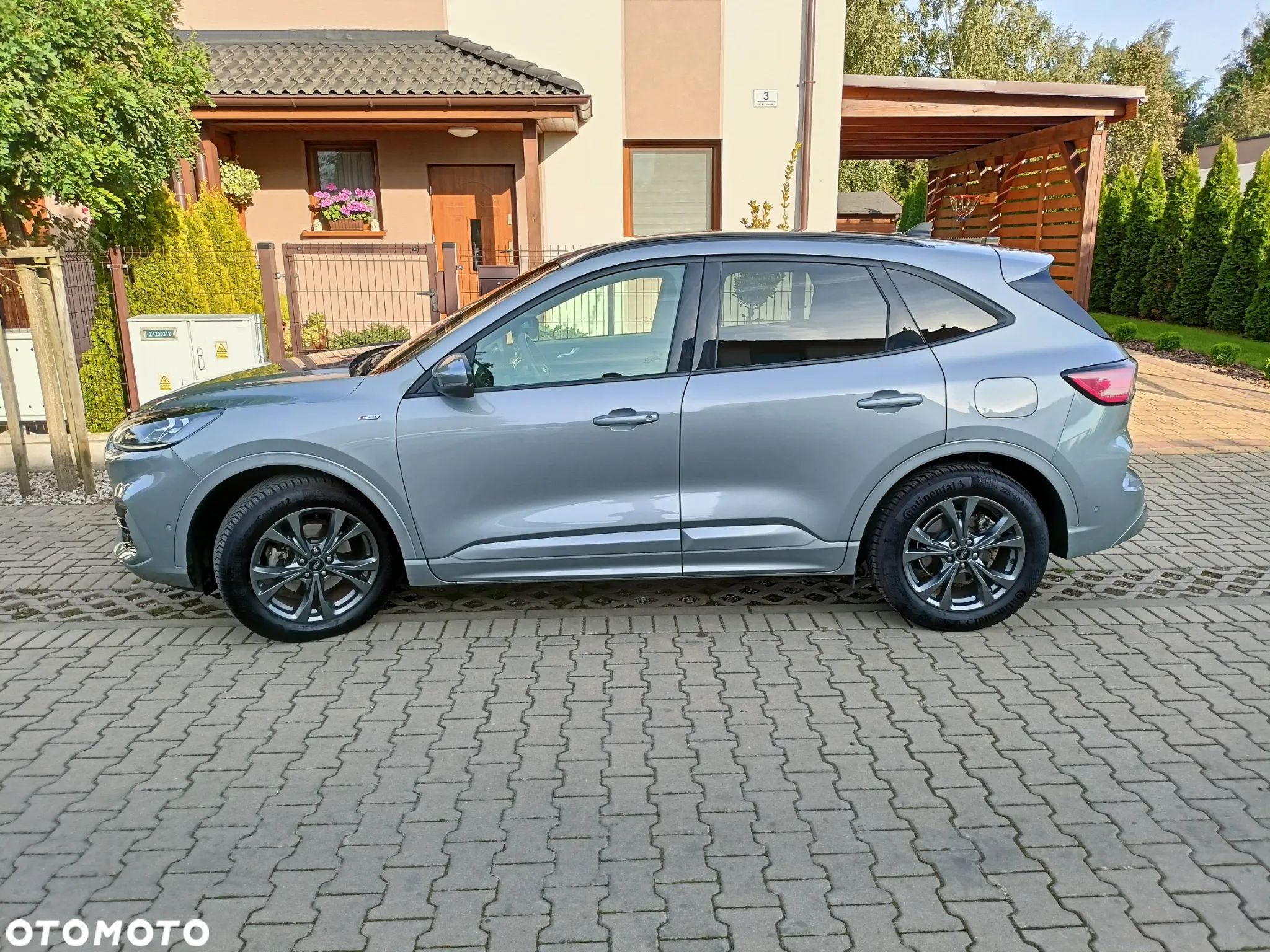 Ford Kuga 2.5 FHEV FWD ST-Line X - 1