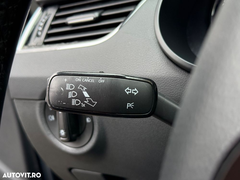 Skoda Octavia 1.6 TDI DSG Style - 14