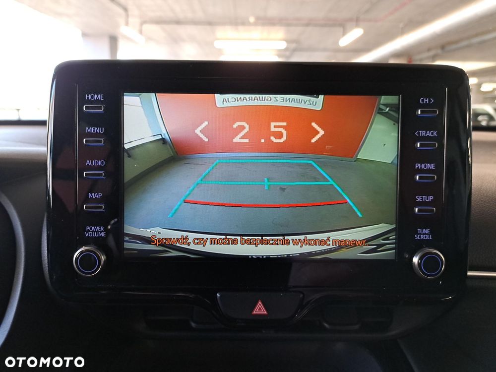Toyota Yaris Cross Hybrid 1.5 Comfort - 22