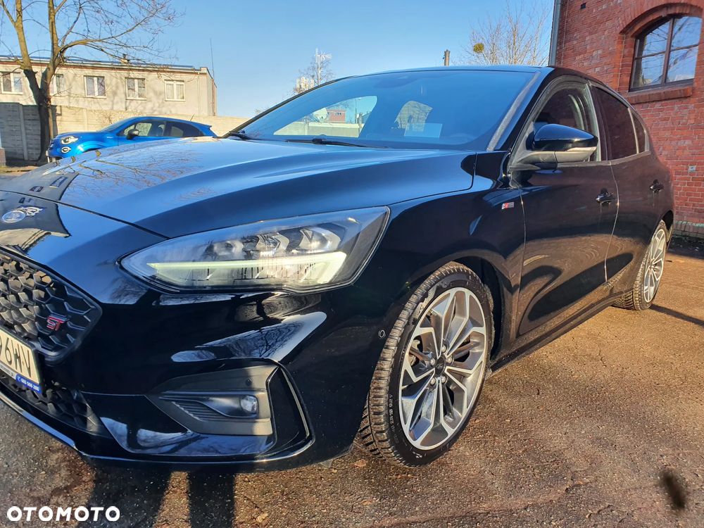 Ford Focus 1.5 EcoBlue STart-Stopp-System ST-LINE X - 8