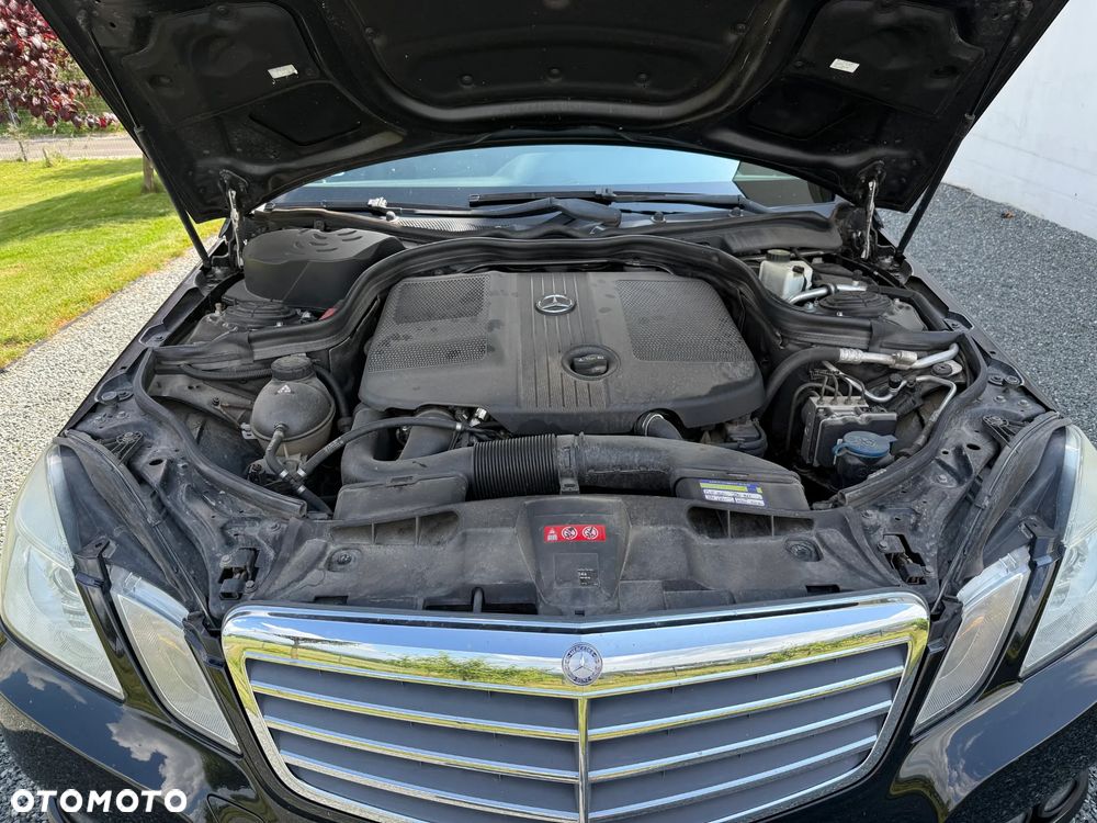 Mercedes-Benz Klasa E 220 CDI BlueEff - 16