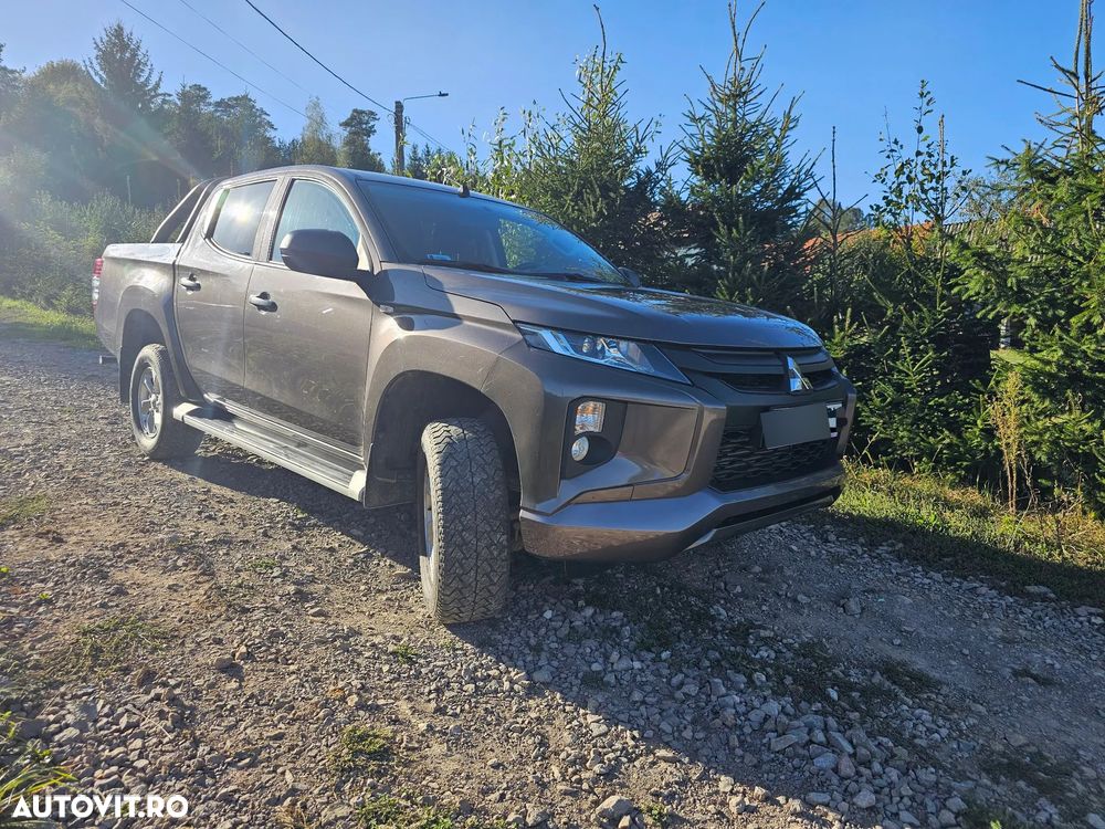 Mitsubishi L200 Double Cab M/T Invite - 7