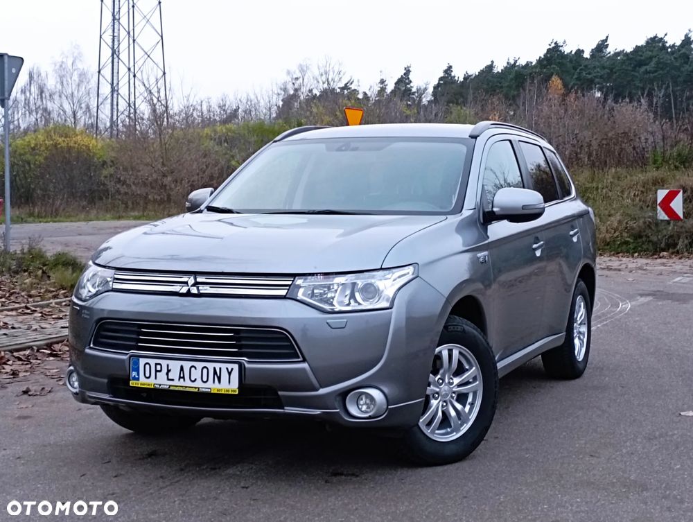 Mitsubishi Outlander - 3