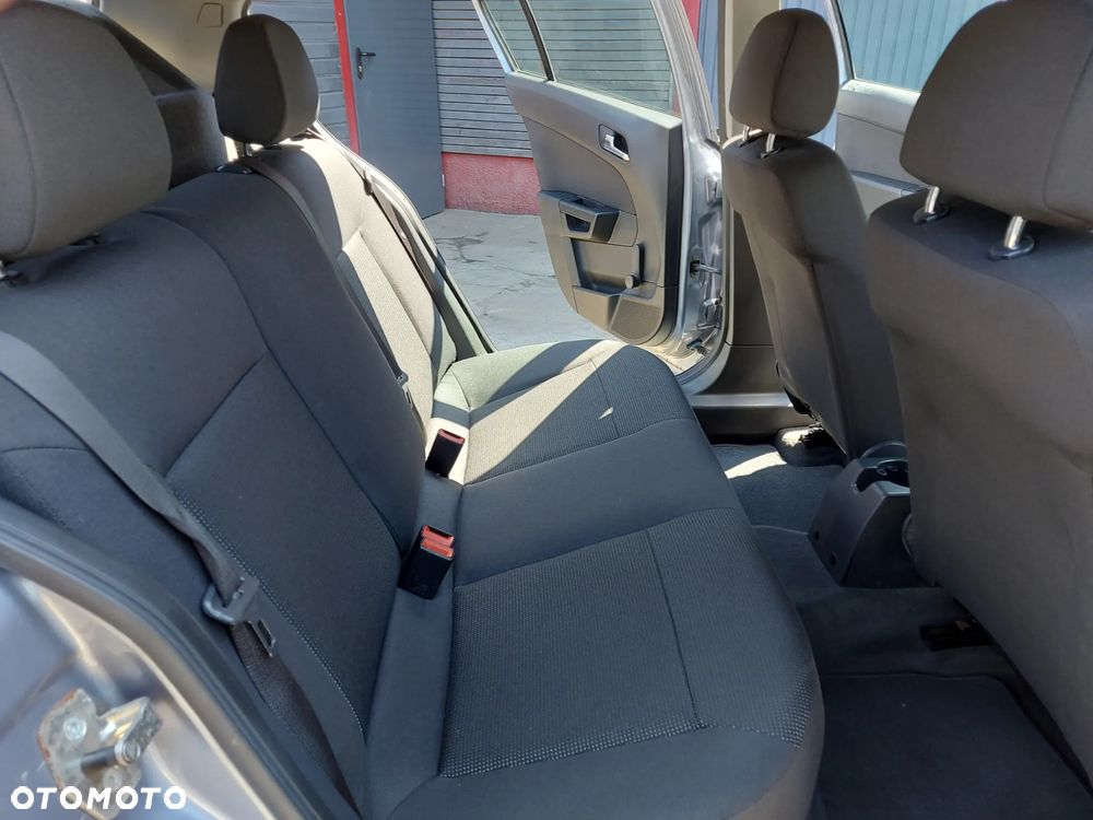 Opel Astra 1.4 Selection - 23