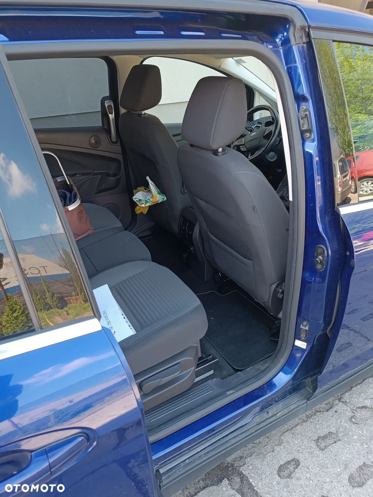 Ford Grand C-MAX Gr 1.5 TDCi Titanium - 11
