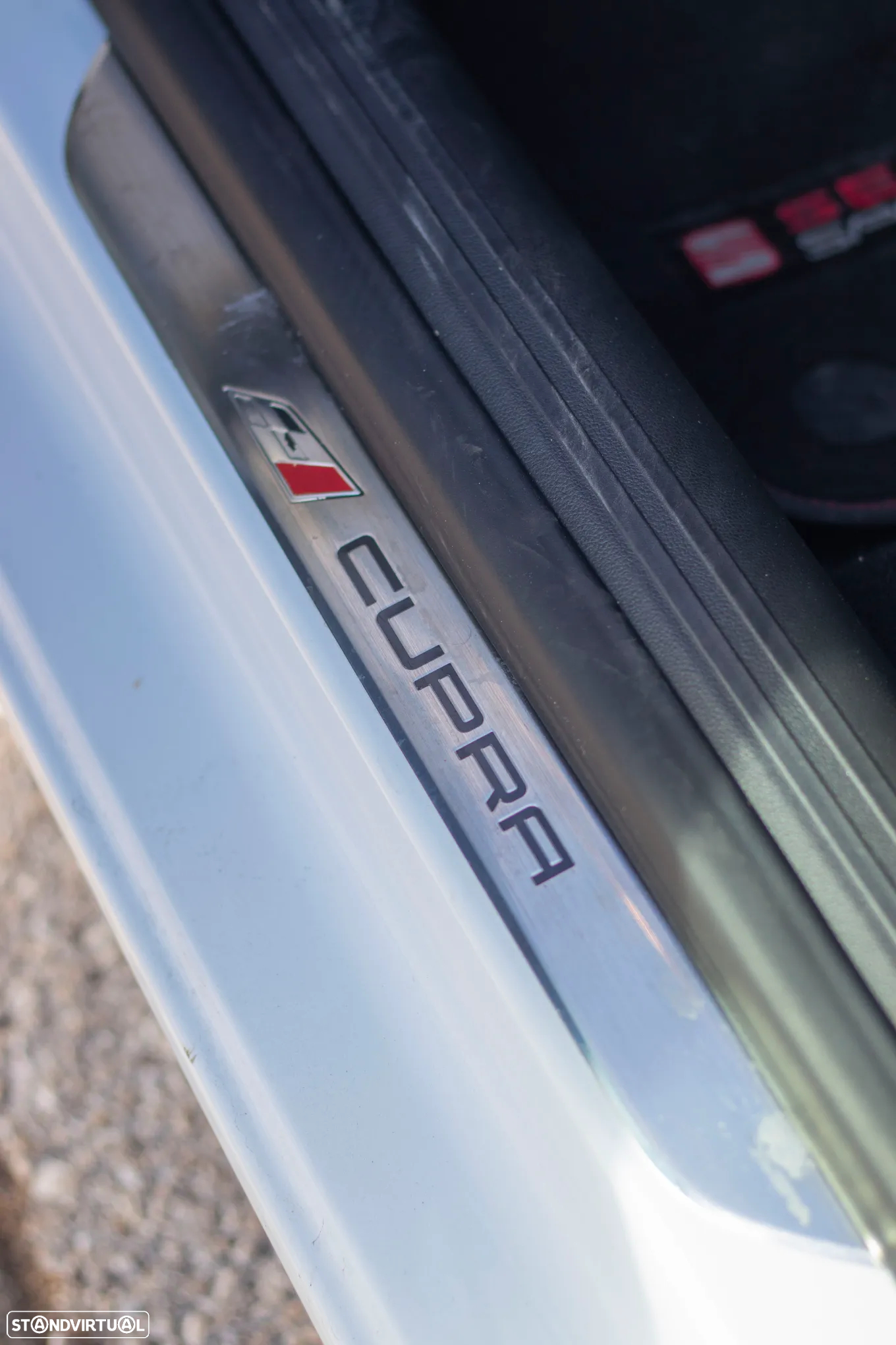 SEAT Leon 2.0 TSI Cupra DSG S/S - 9
