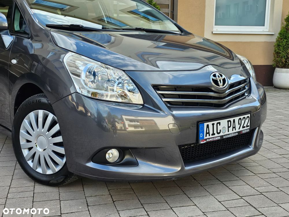 Toyota Verso 1.8 5-Sitzer Comfort - 22