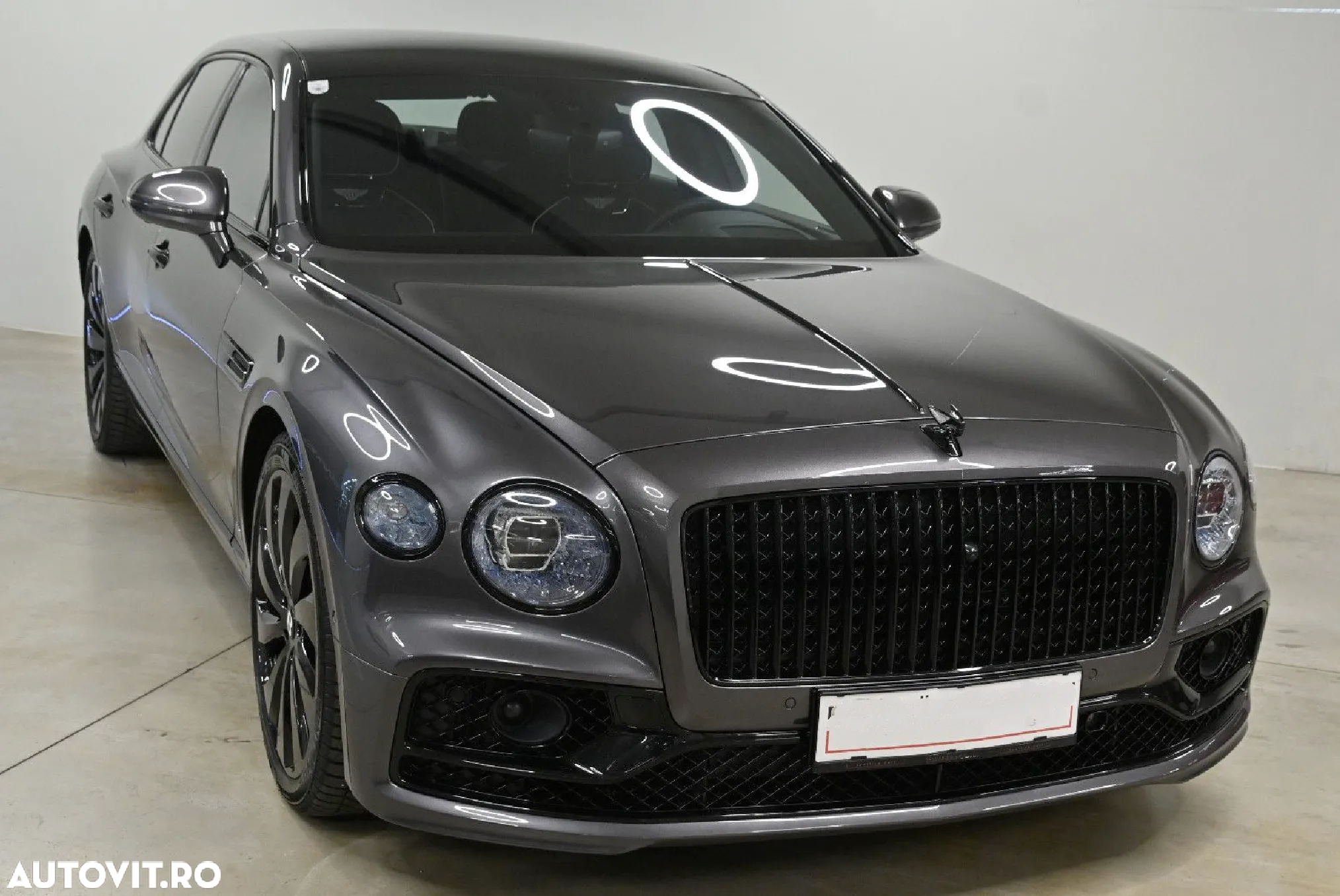 Bentley Flying Spur - 2