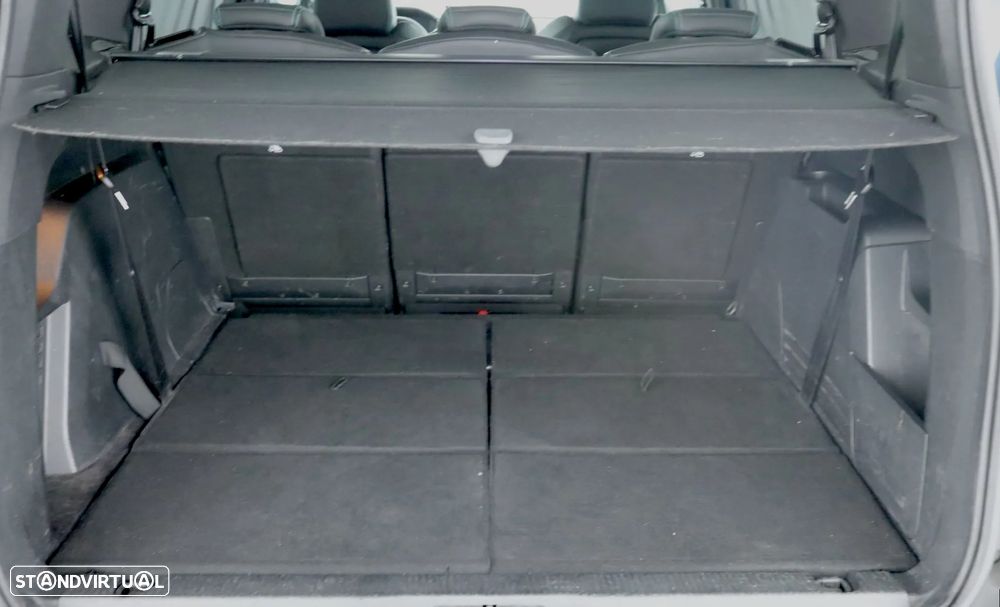 Peugeot 5008 - 10