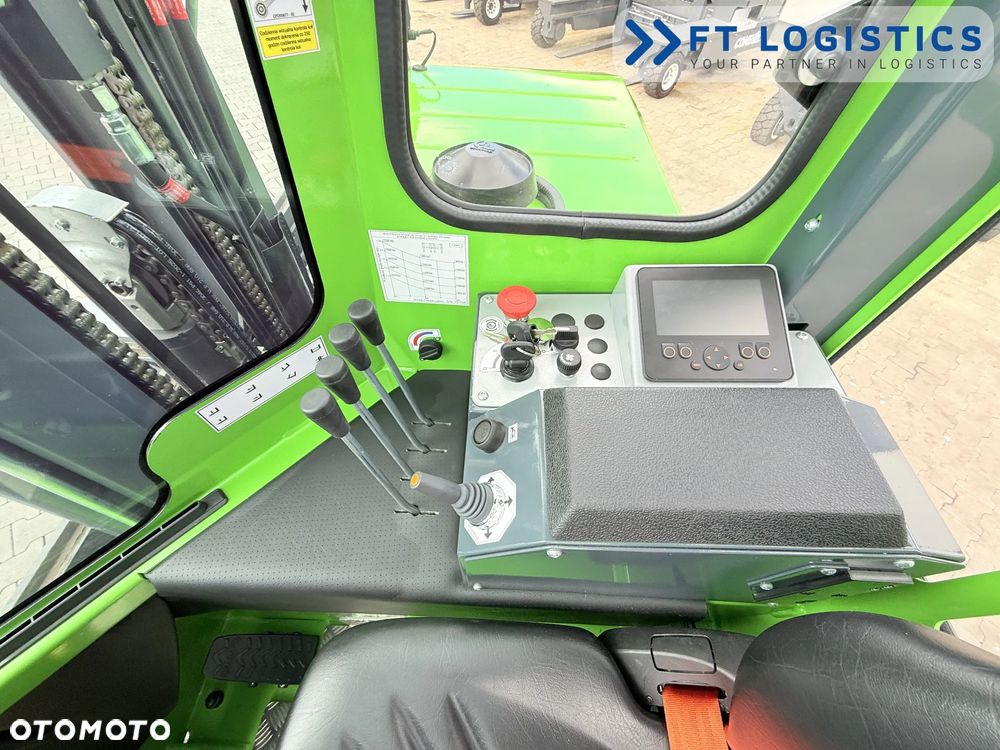 Combilift WÓZEK CZTEROKIERUNKOWY - WIELOKIERUNKOWY - SPRZEDAŻ - WYNAJEM | COMBILIFT C3000 | DIESEL | TRIPLEX 5952MM | SZEROKI POZYCJONER WIDEŁ 2700MM | WOLNY SKOK | STAN IDEALNY | Szeroka oferta wózków czterokierunkowych i bocznych, dopasowanych do różnorodnych potrzeb i zastosowań - 17