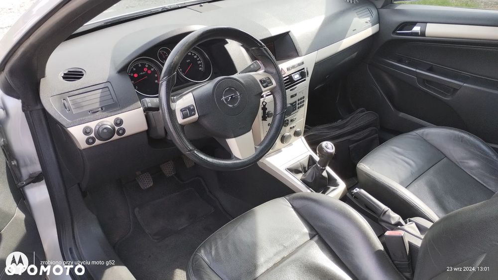 Opel Astra 1.8 Edition - 8