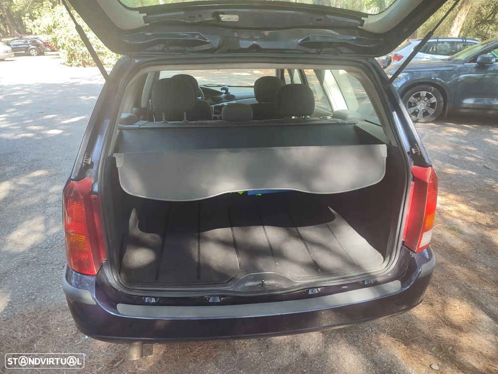 Ford Focus SW 1.8 TDCi Trend - 12